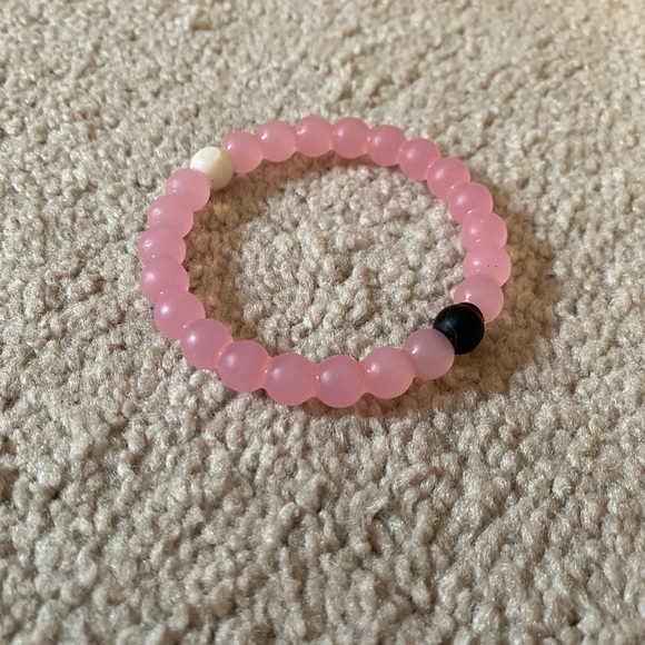 Live Lokai Pink Bracelet size small - Picture 3 of 3